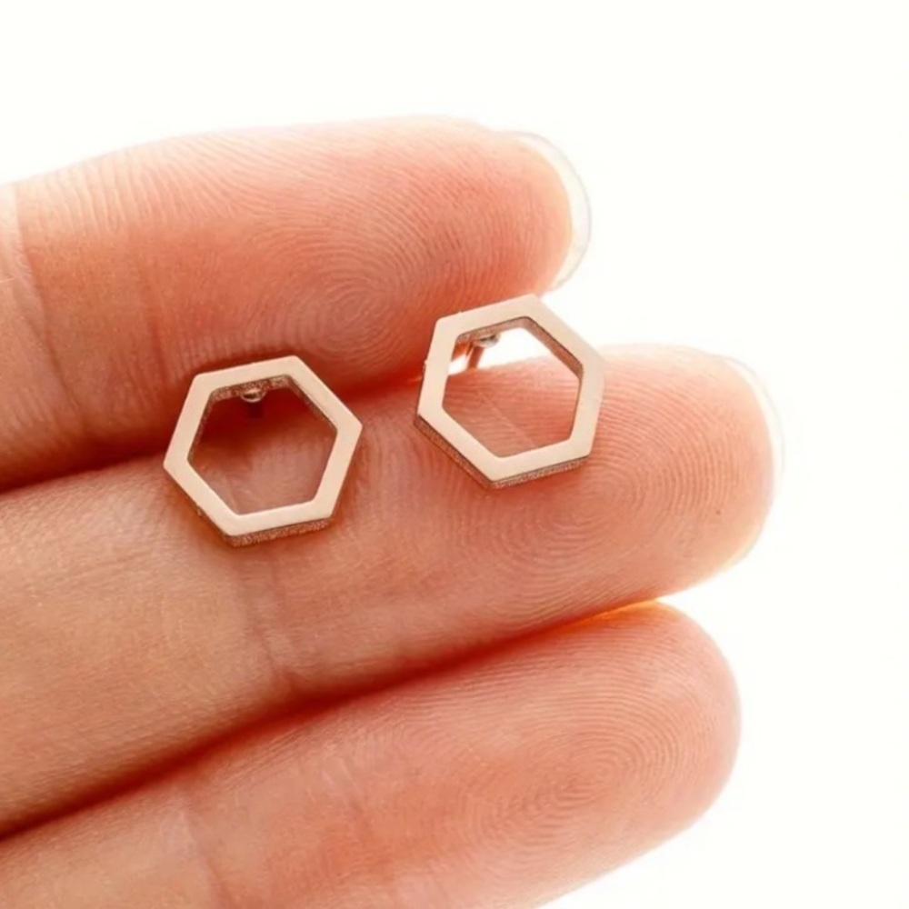 NEW Dainty Hexagon stud Earrings in Rose Gold color - Boutique - Picture 2 of 7